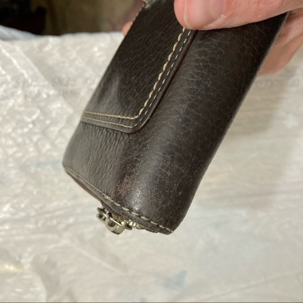 Coach brown zipper clutch wallet - Picture 11 of 12